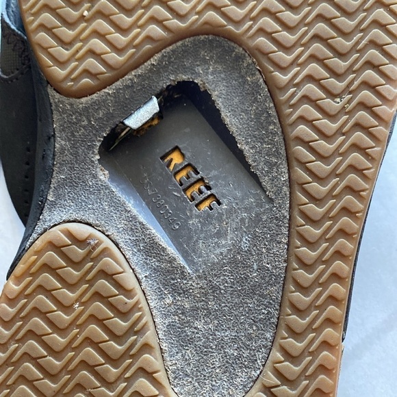 REEF Fanning Men’s Sandal Color Brown/Gum Men’s size 14 surfer Beach Quality - Picture 8 of 8